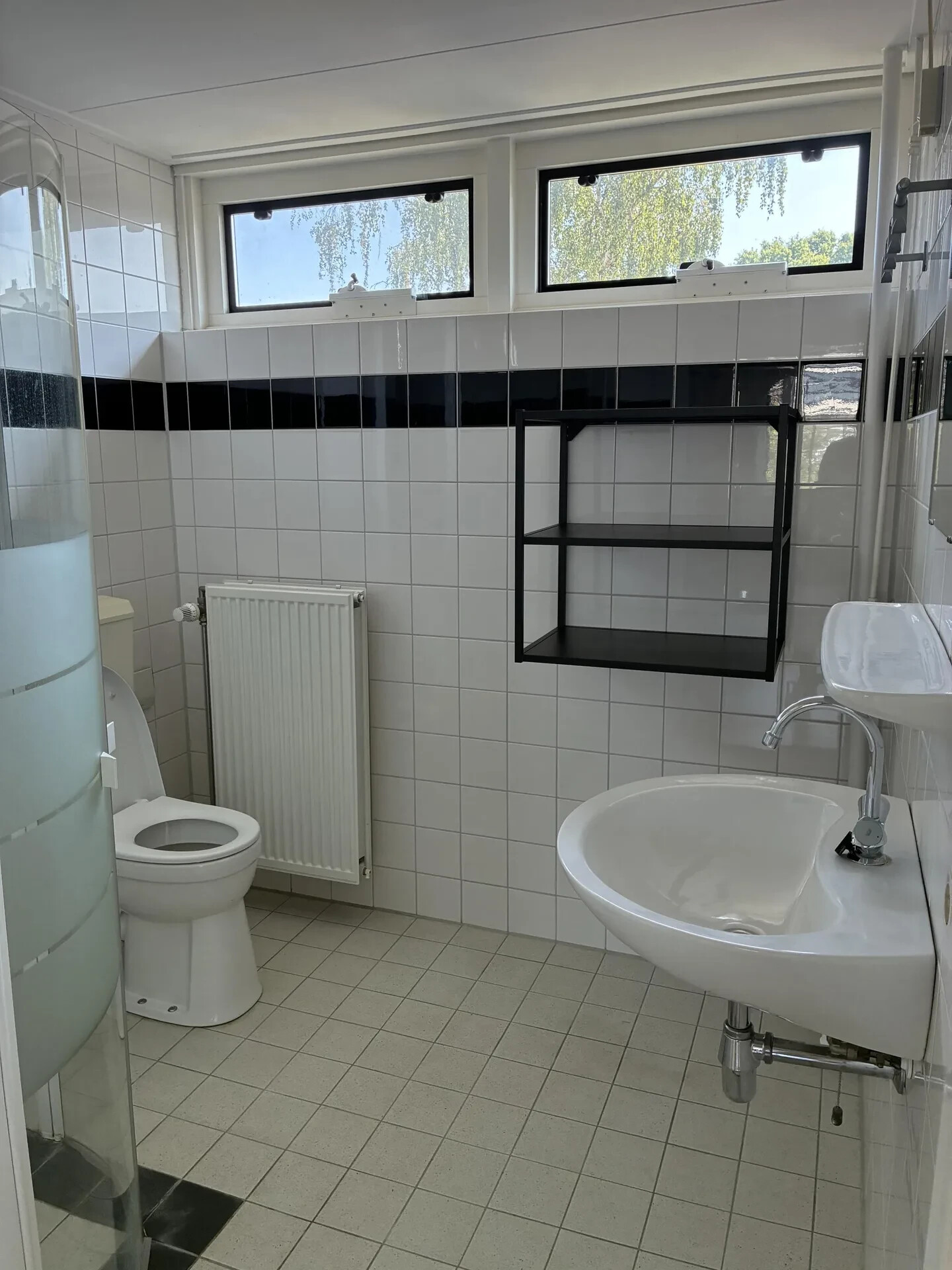 Tussenwoning te koop: Dendermondestraat 15, Breda