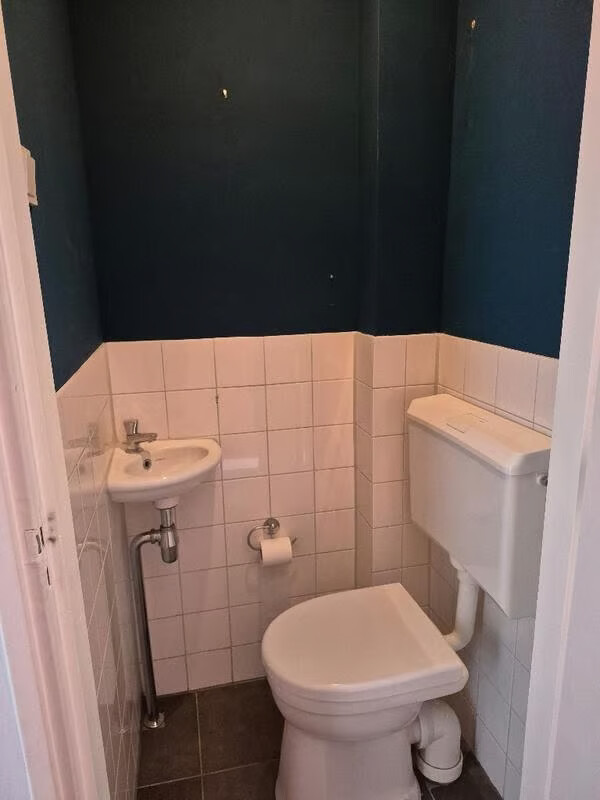 Tussenwoning te koop: Dendermondestraat 15, Breda