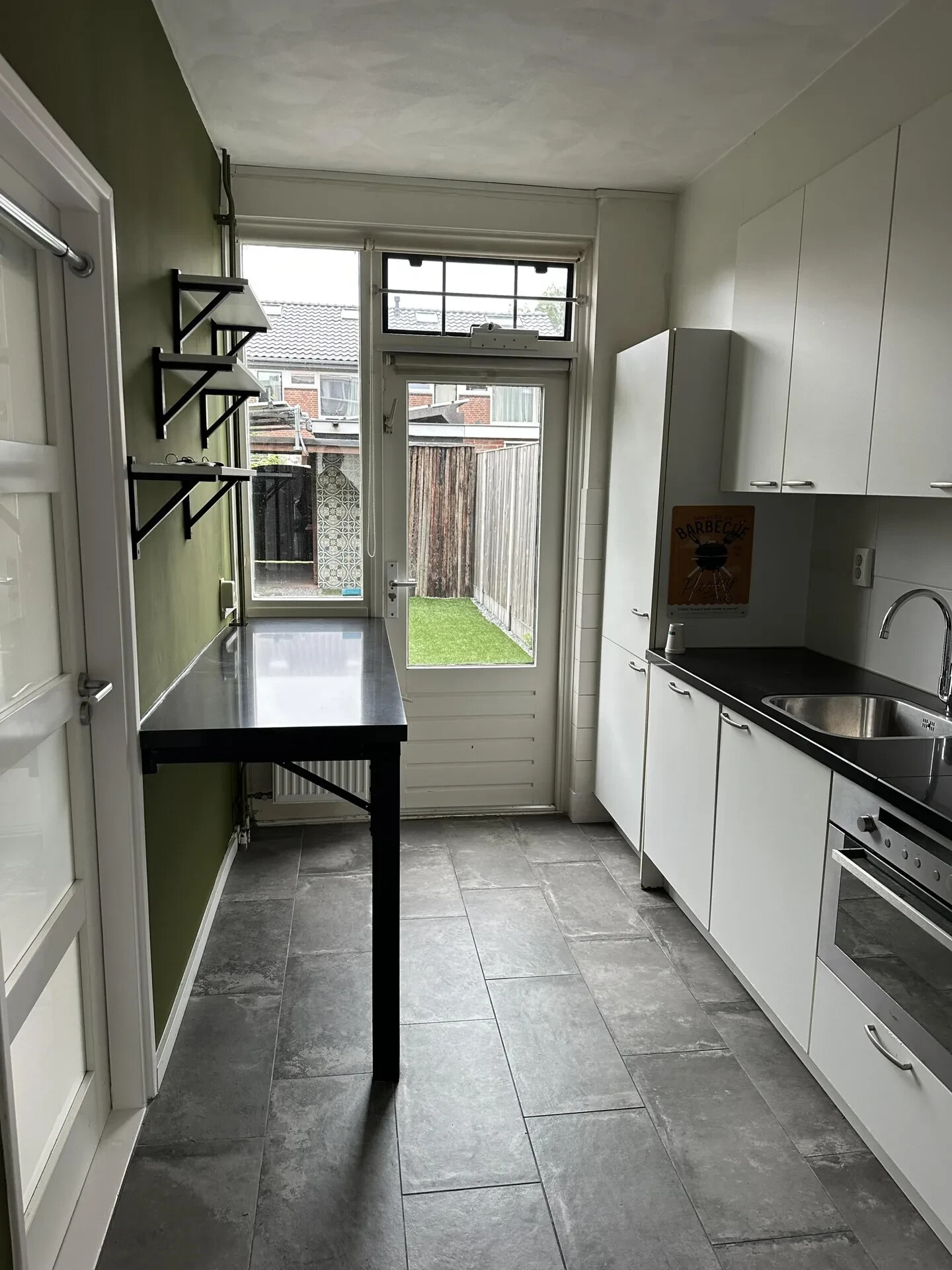 Tussenwoning te koop: Oostmallestraat 13, Breda