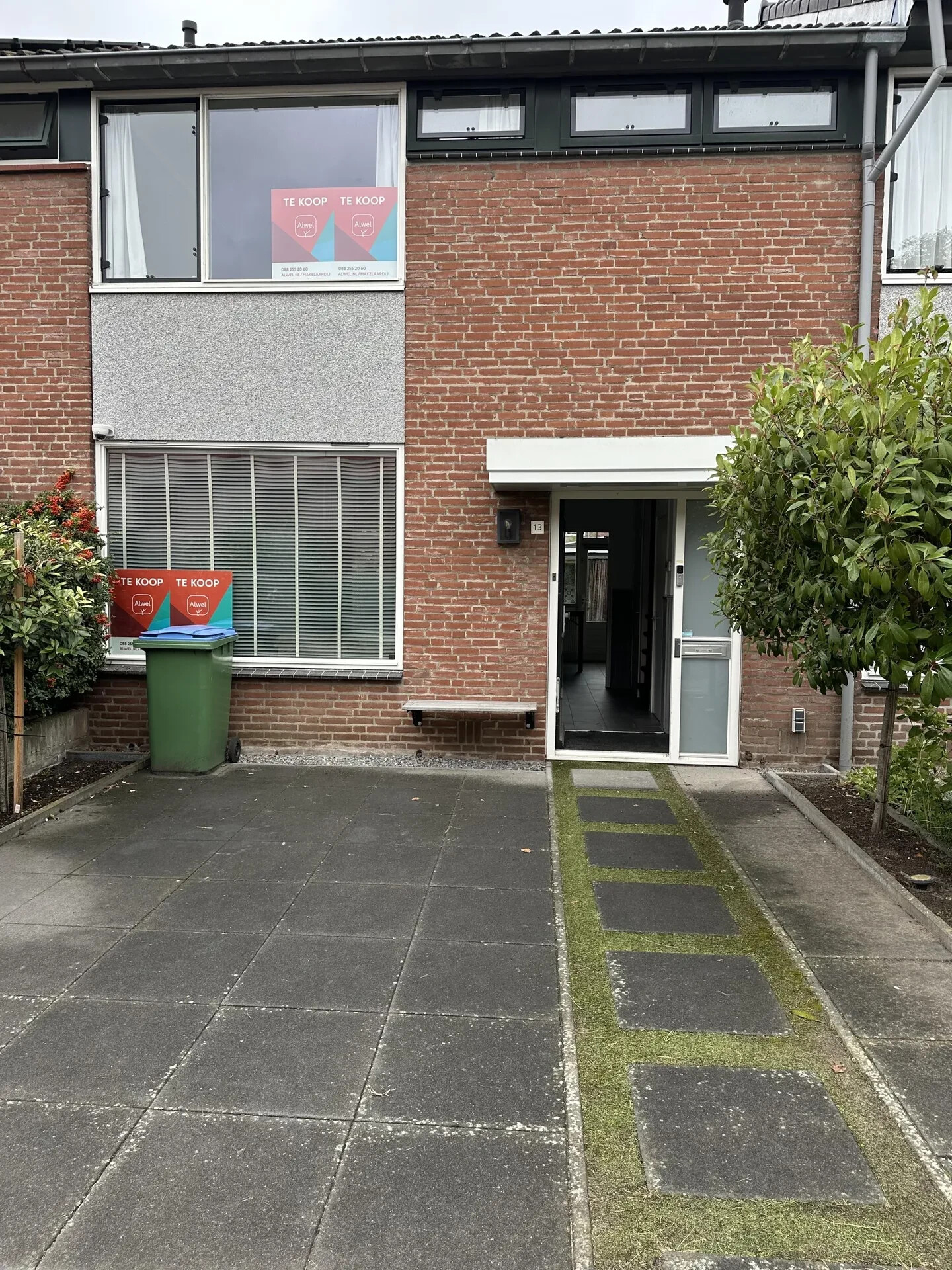 Tussenwoning te koop: Oostmallestraat 13, Breda