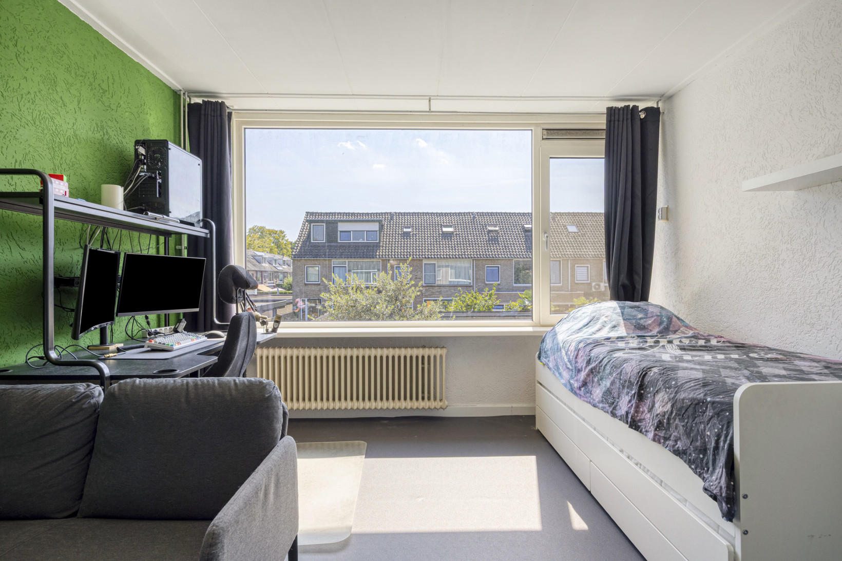 Tussenwoning te koop: Etterbeekstraat 5, Breda