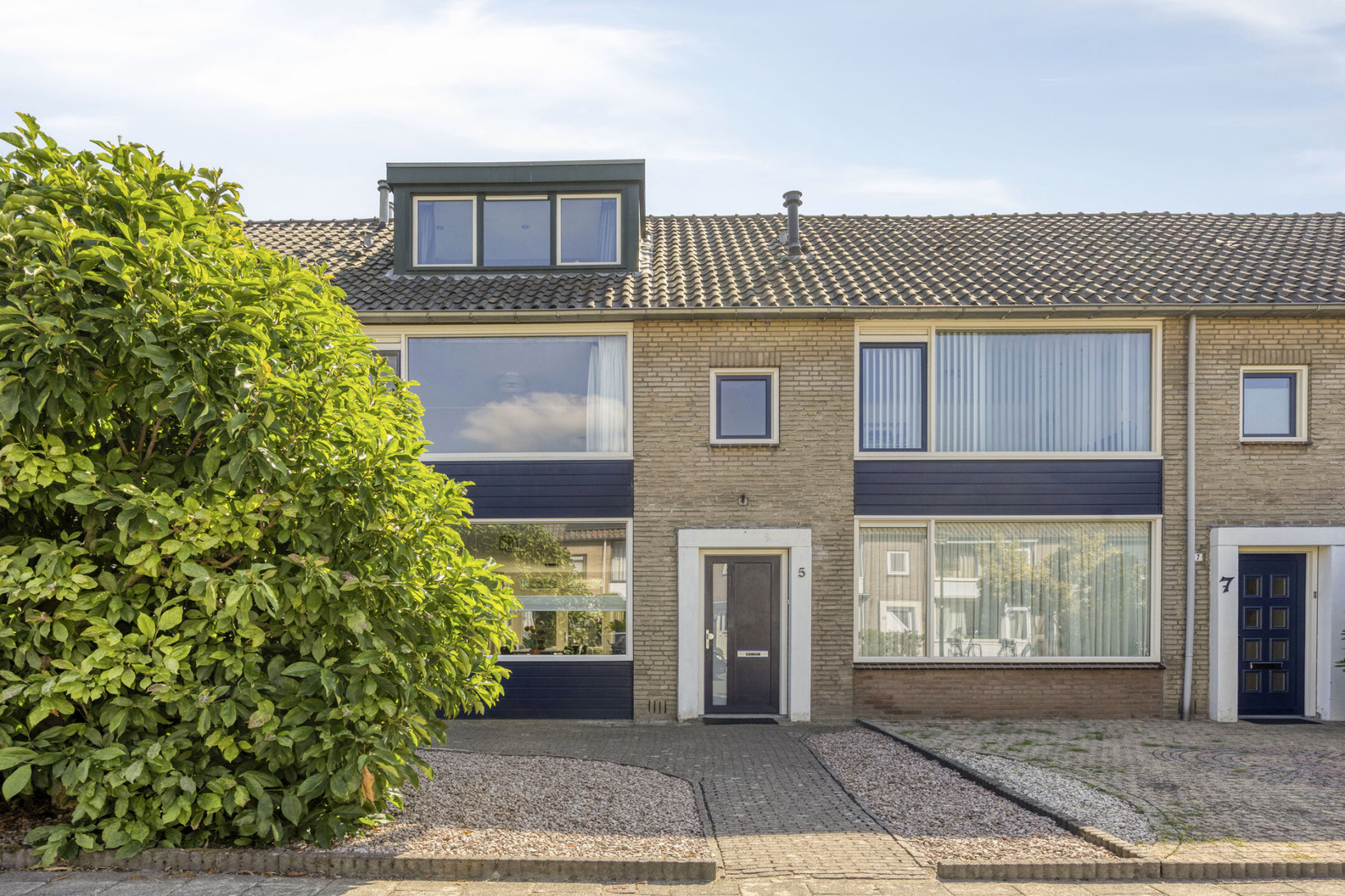 Tussenwoning te koop: Etterbeekstraat 5, Breda