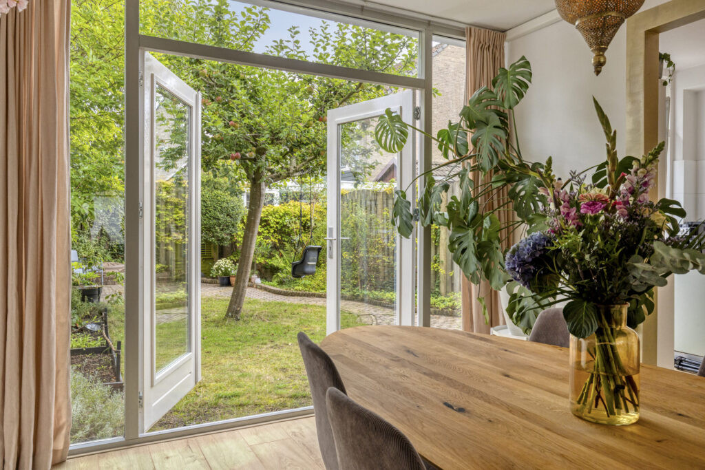 Tussenwoning te koop: Ukkelstraat 6, Breda