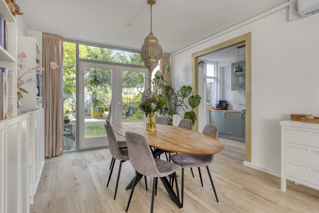 Tussenwoning te koop: Ukkelstraat 6, Breda