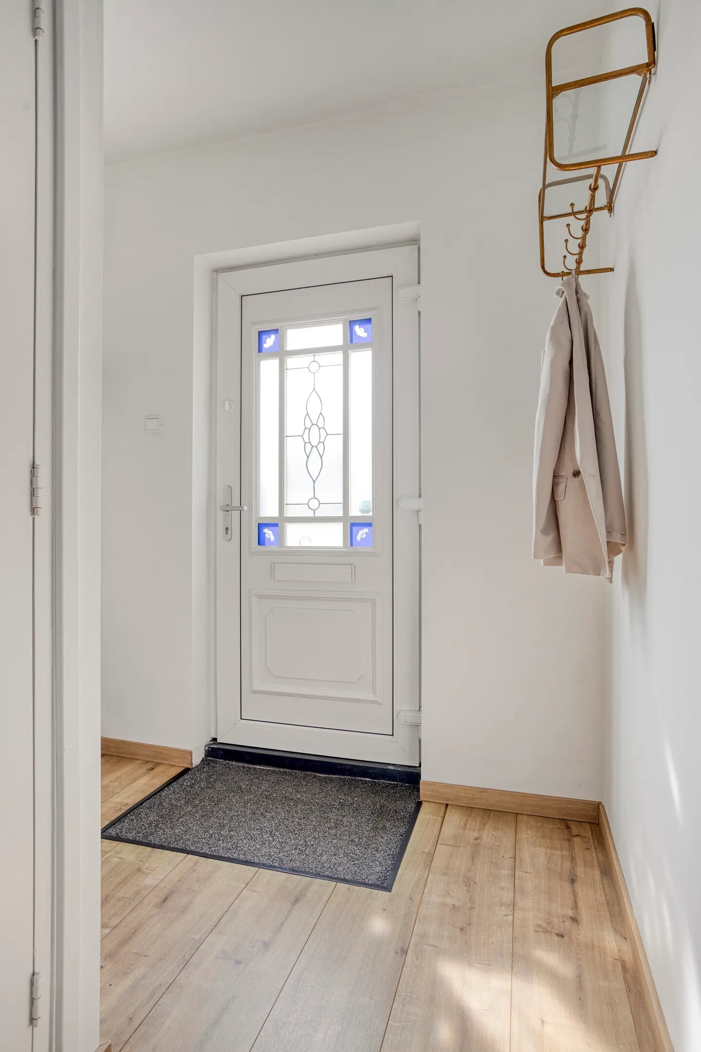Tussenwoning te koop: Aalststraat 30, Breda