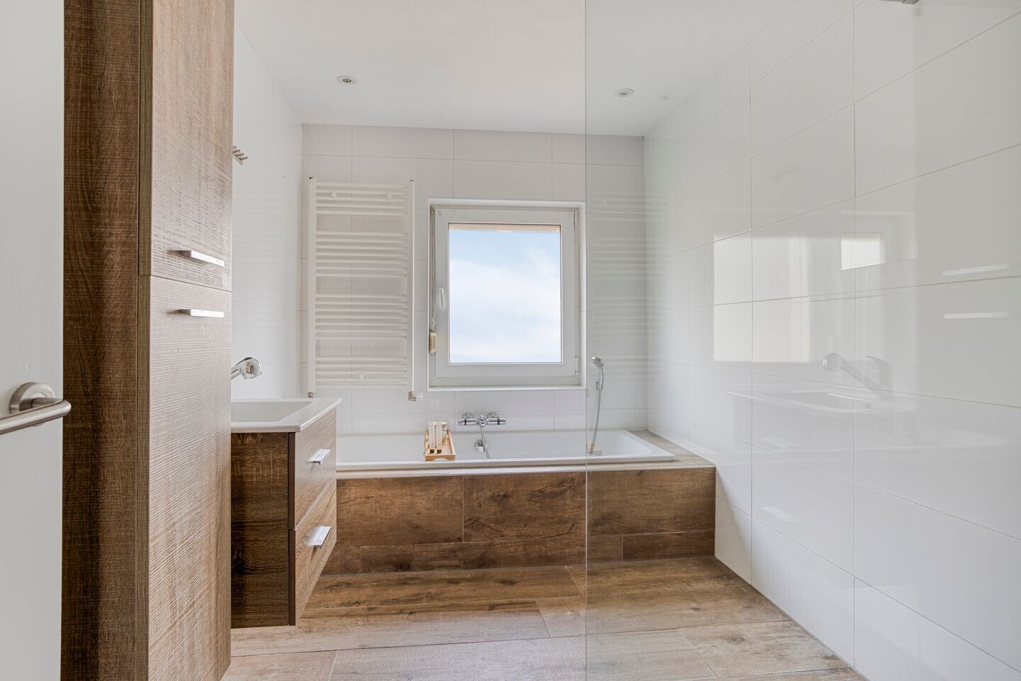 Tussenwoning te koop: Aalststraat 30, Breda