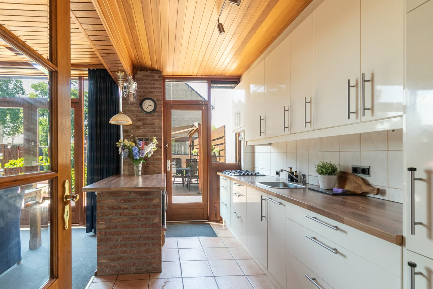 Hoekwoning te koop: Aalststraat 31, Breda