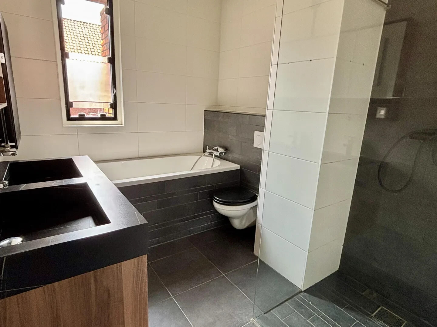 Tussenwoning te koop: Pieter de Swartstraat 15, Breda