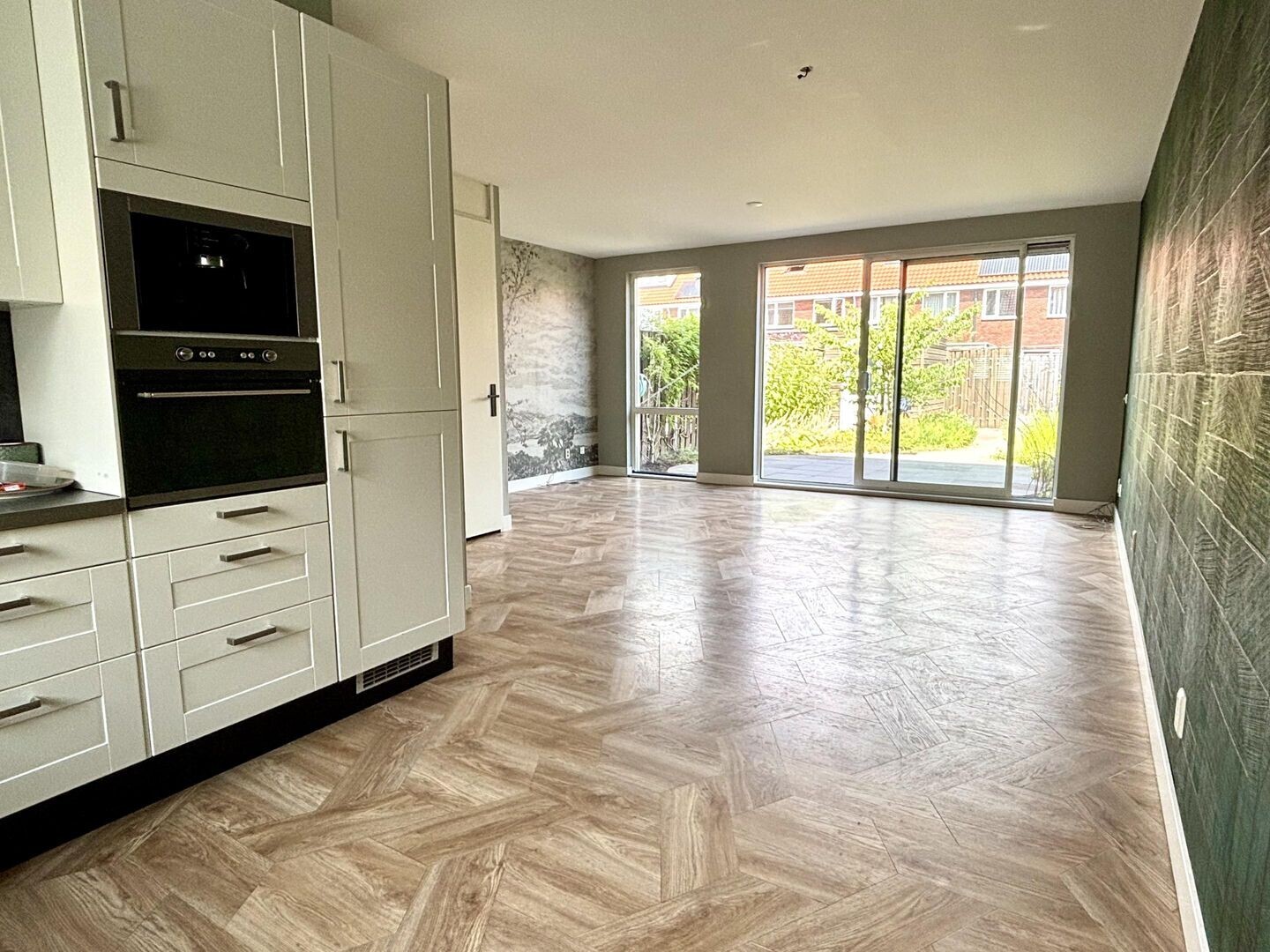 Tussenwoning te koop: Pieter de Swartstraat 15, Breda