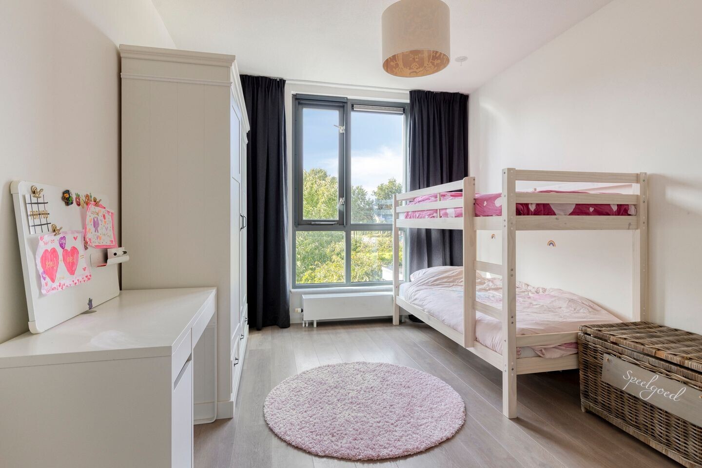 Tussenwoning te koop: Maasdijk 141, Breda