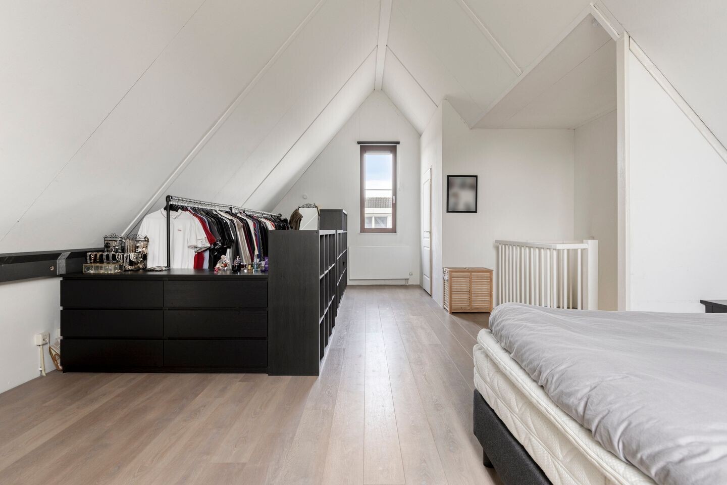 Tussenwoning te koop: Maasdijk 141, Breda