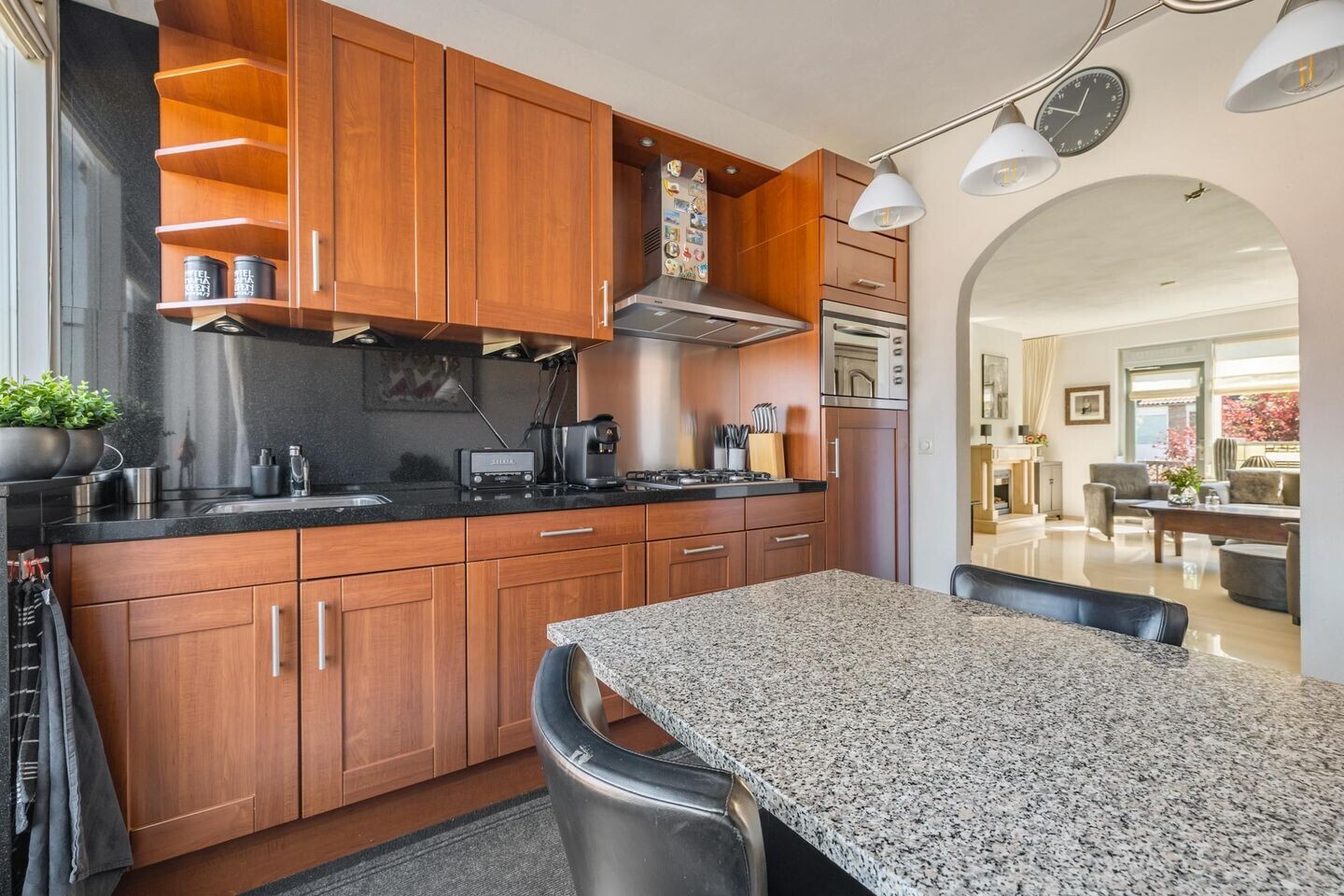 Tussenwoning te koop: Lange Bedde 60, Breda
