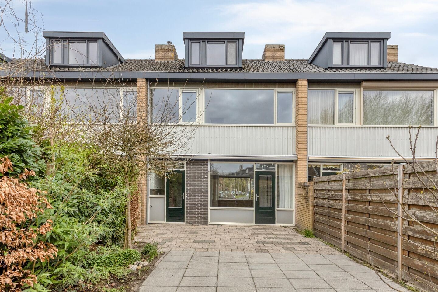 Tussenwoning te koop: Duurstedestraat 120, Breda