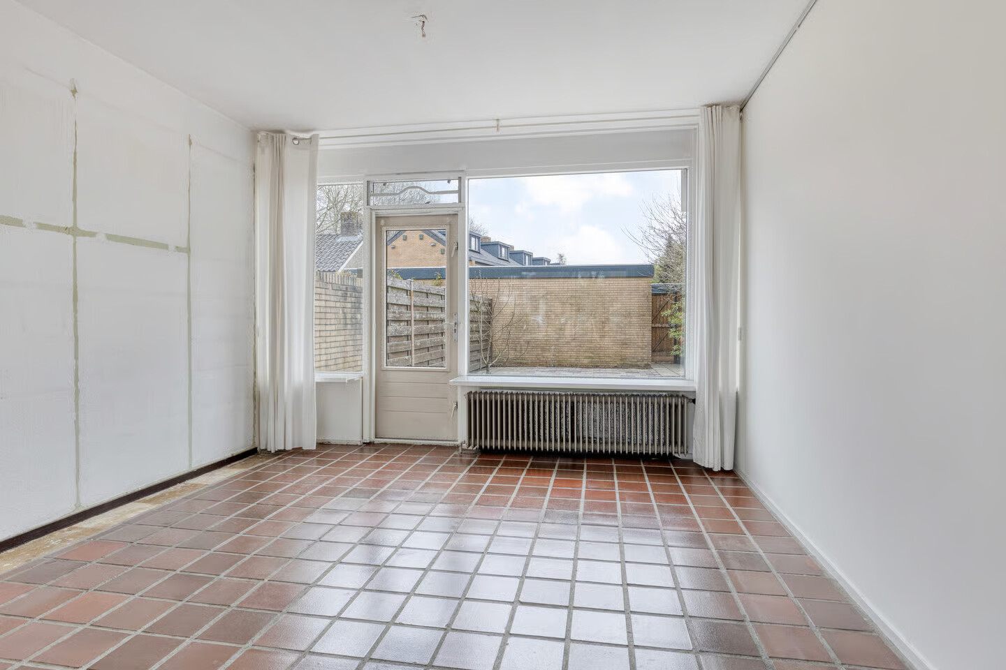 Tussenwoning te koop: Duurstedestraat 120, Breda
