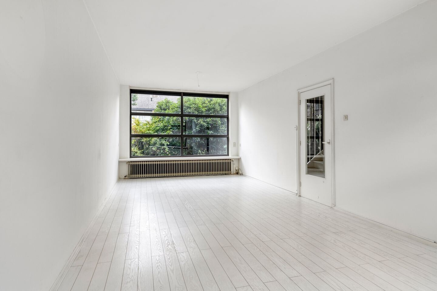 Tussenwoning te koop: Duurstedestraat 144, Breda
