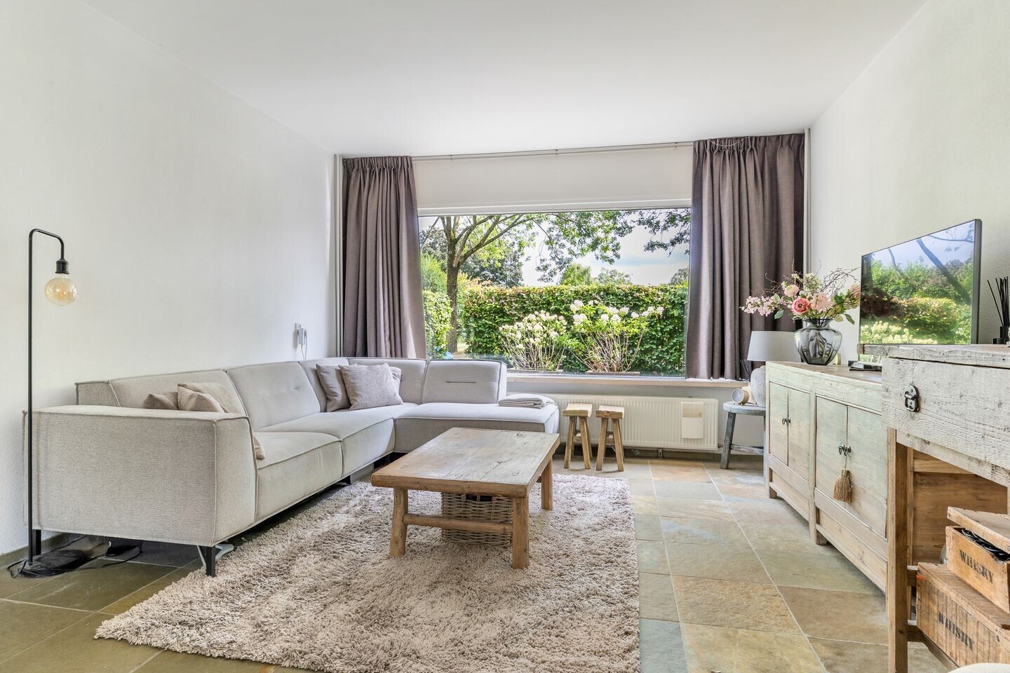 Tussenwoning te koop: Hillenraadstraat 44, Breda