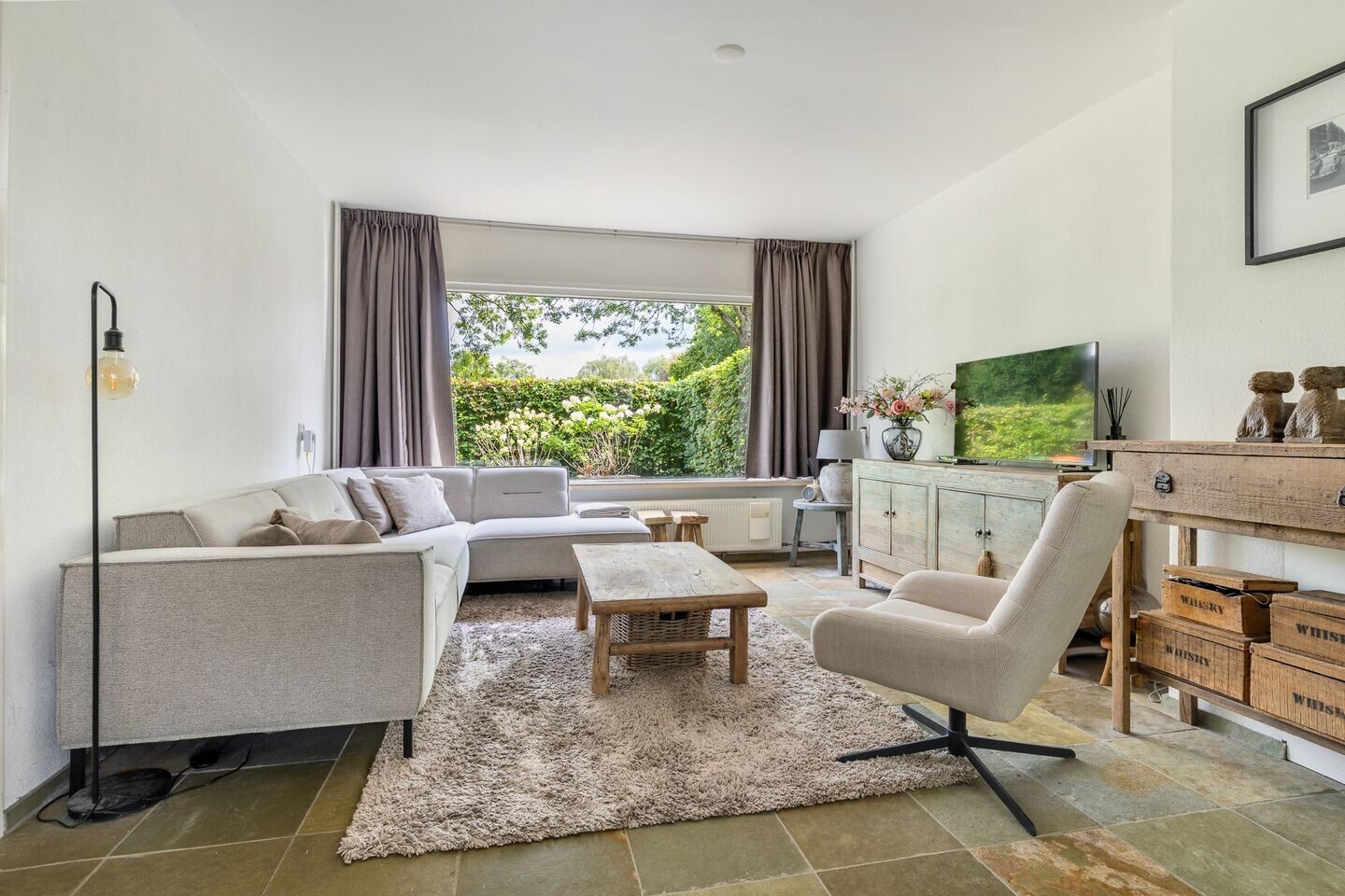 Tussenwoning te koop: Hillenraadstraat 44, Breda