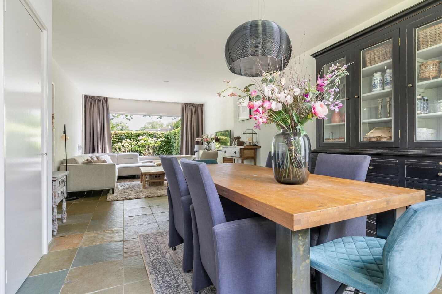 Tussenwoning te koop: Hillenraadstraat 44, Breda