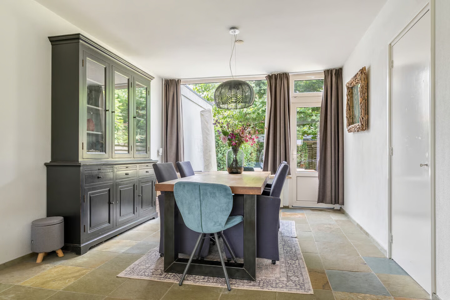 Tussenwoning te koop: Hillenraadstraat 44, Breda