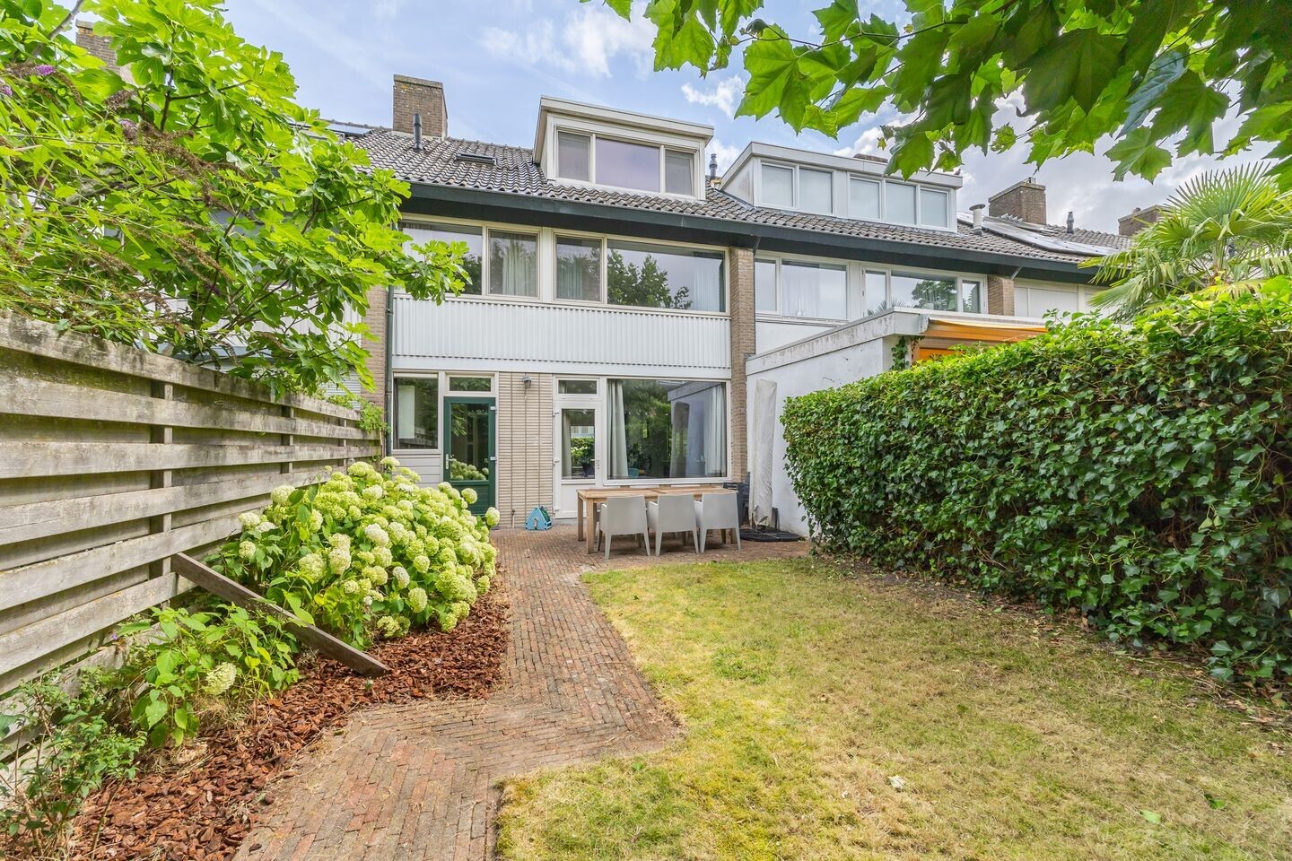 Tussenwoning te koop: Hillenraadstraat 44, Breda