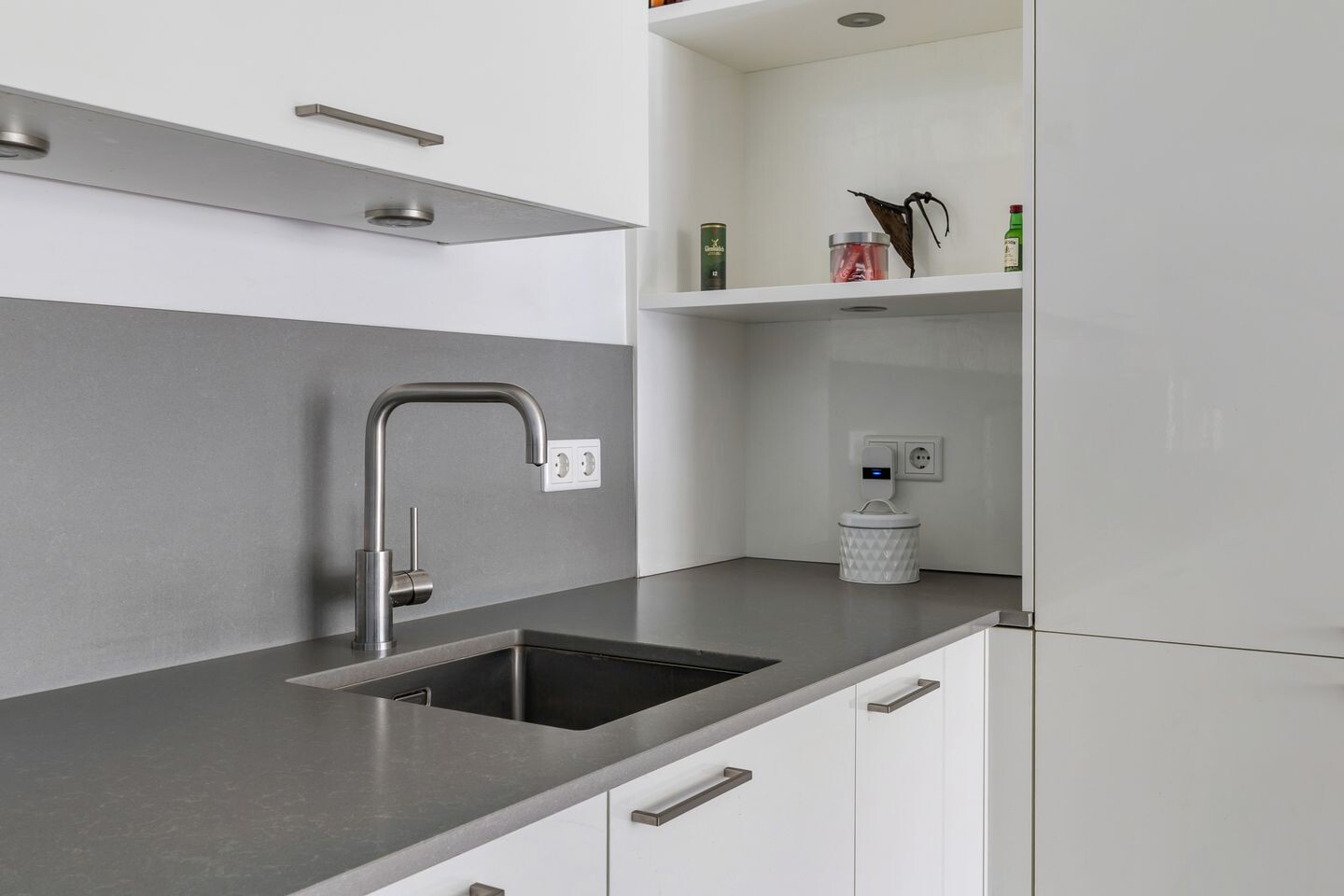 Appartement te koop: Zwijnsbergenstraat 185, Breda