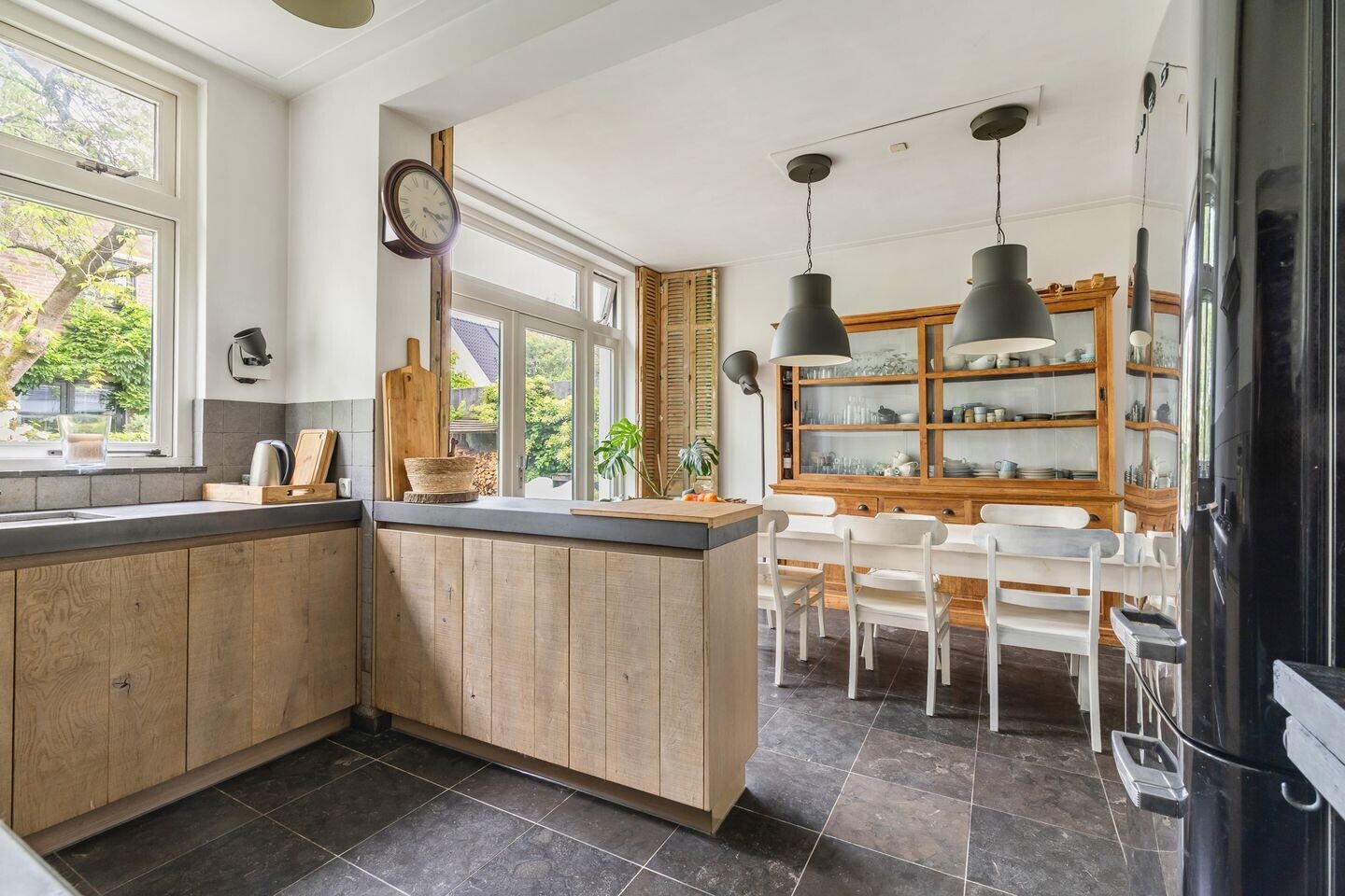 Vrijstaande woning te koop: Bavelselaan 123, Breda