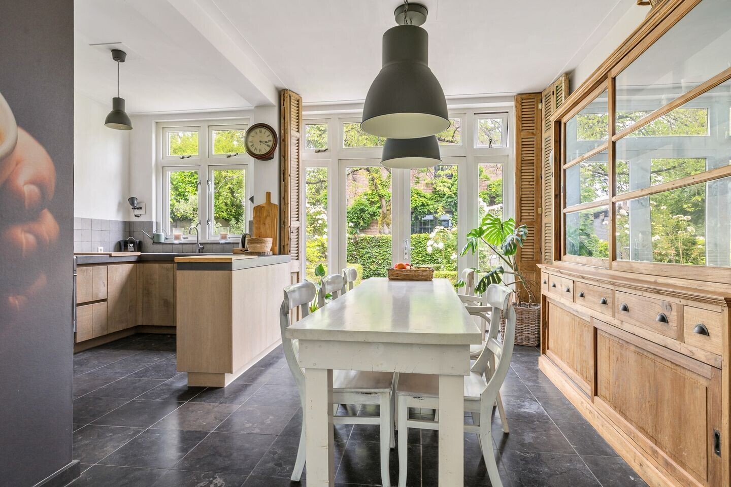 Vrijstaande woning te koop: Bavelselaan 123, Breda