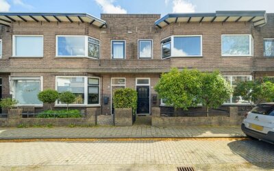 van Duijven. 72