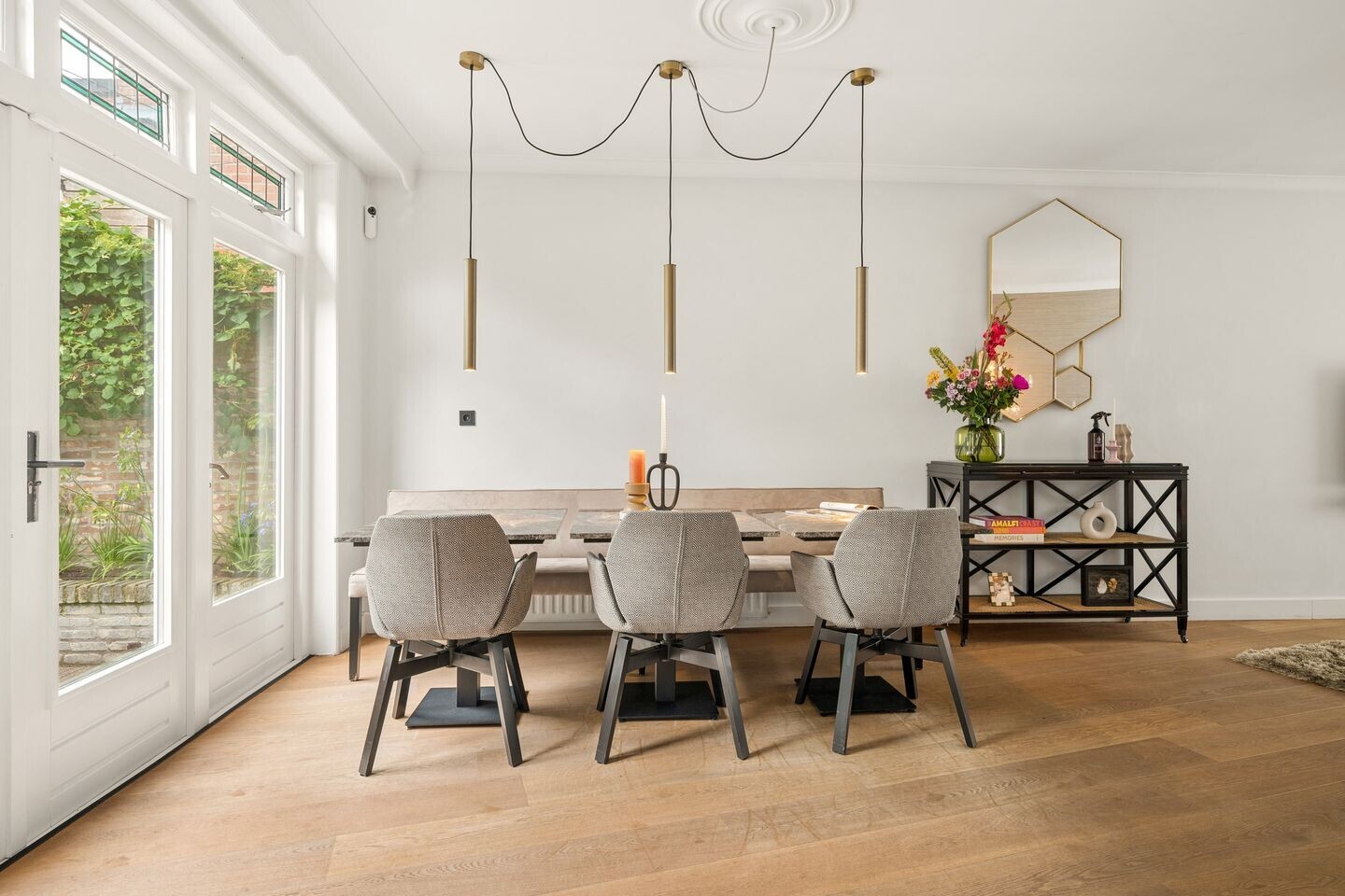 Hoekwoning te koop: Dillenburgstraat 13, Breda