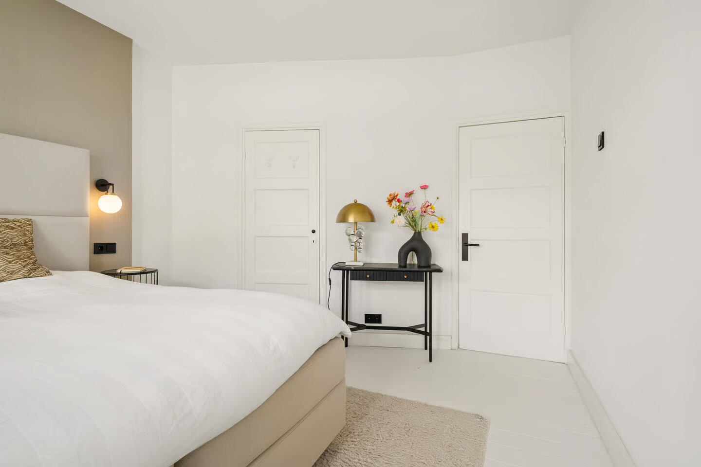 Hoekwoning te koop: Dillenburgstraat 13, Breda