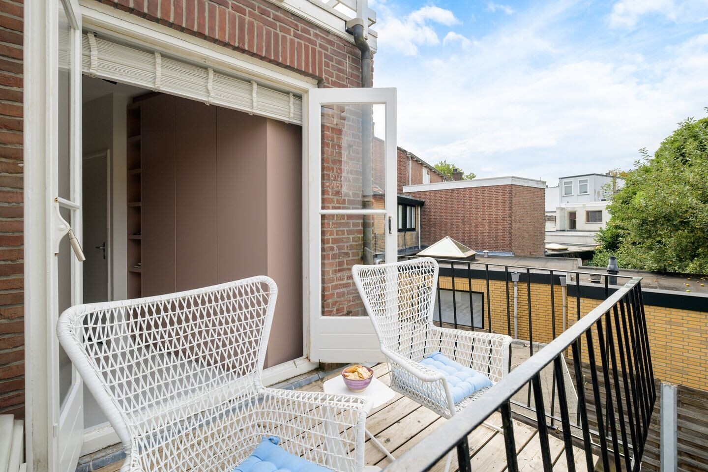 Hoekwoning te koop: Dillenburgstraat 13, Breda