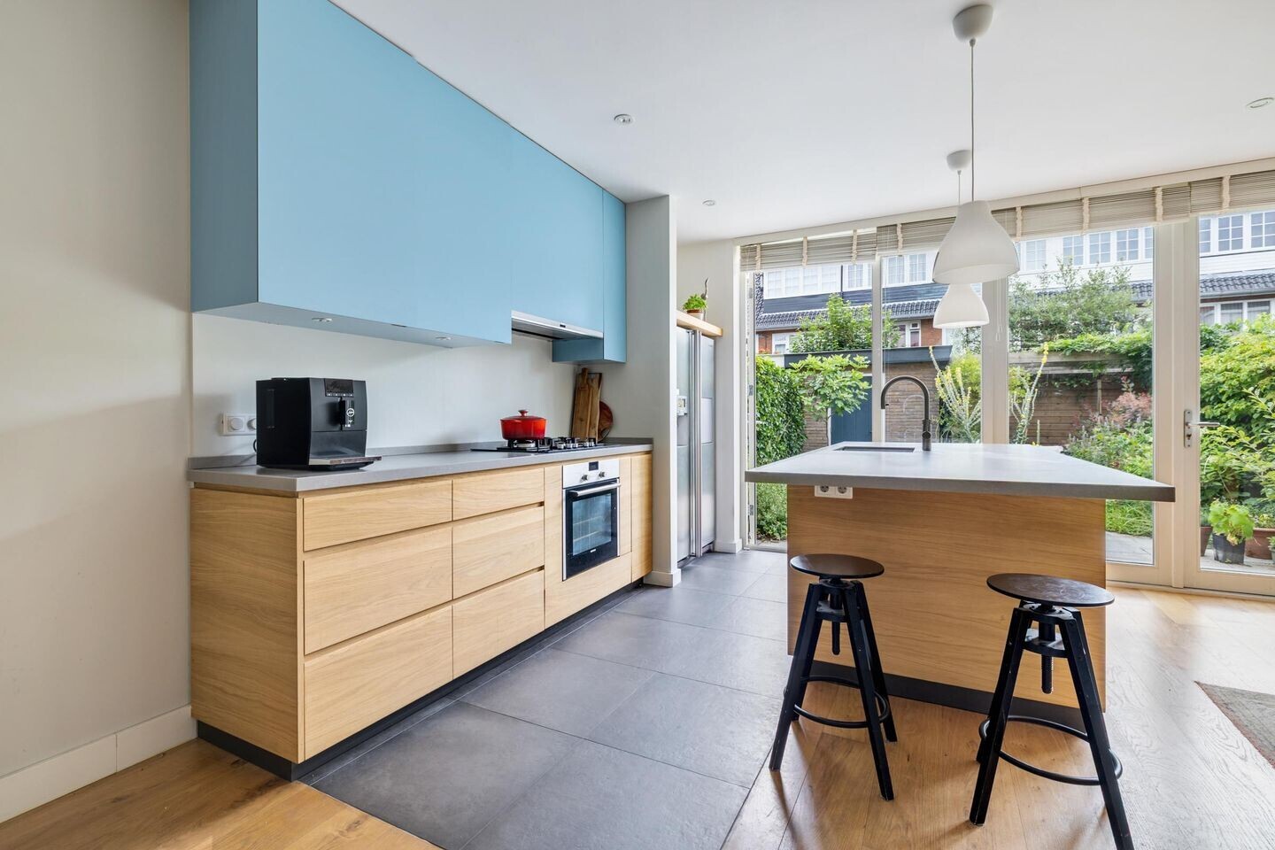 Tussenwoning te koop: Willem III laan 36, Breda