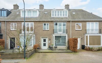 Burgemeester Serrarislaan 17