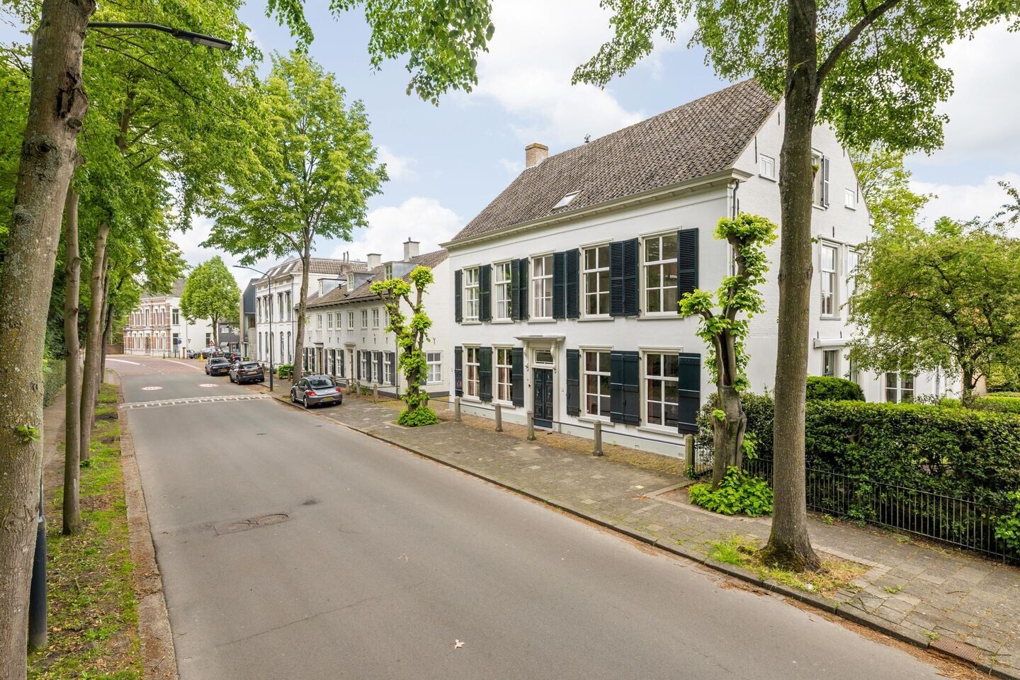 Vrijstaande woning te koop: Ulvenhoutselaan 15, Breda