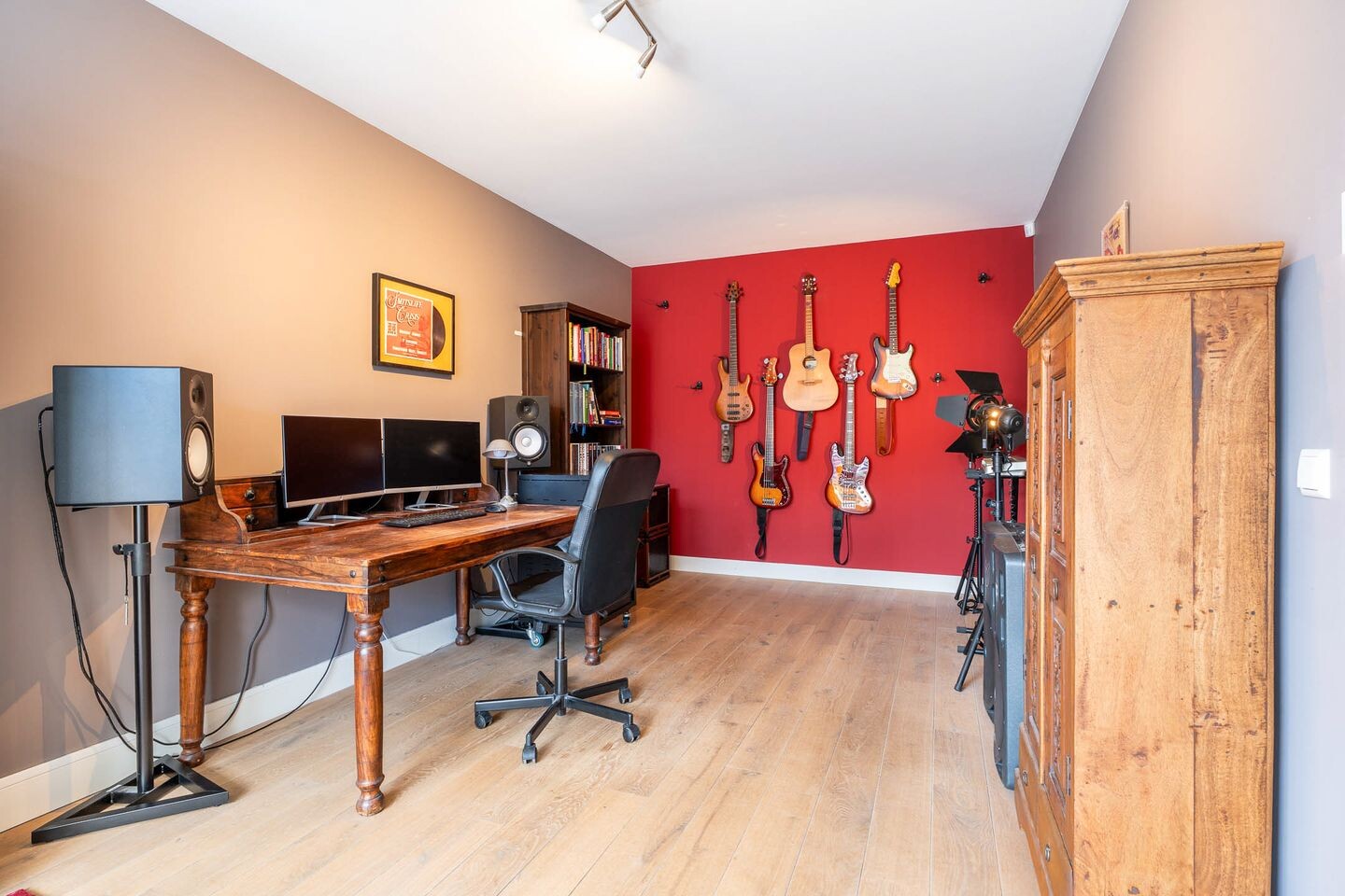 Tussenwoning te koop: Kalishoek 26, Breda