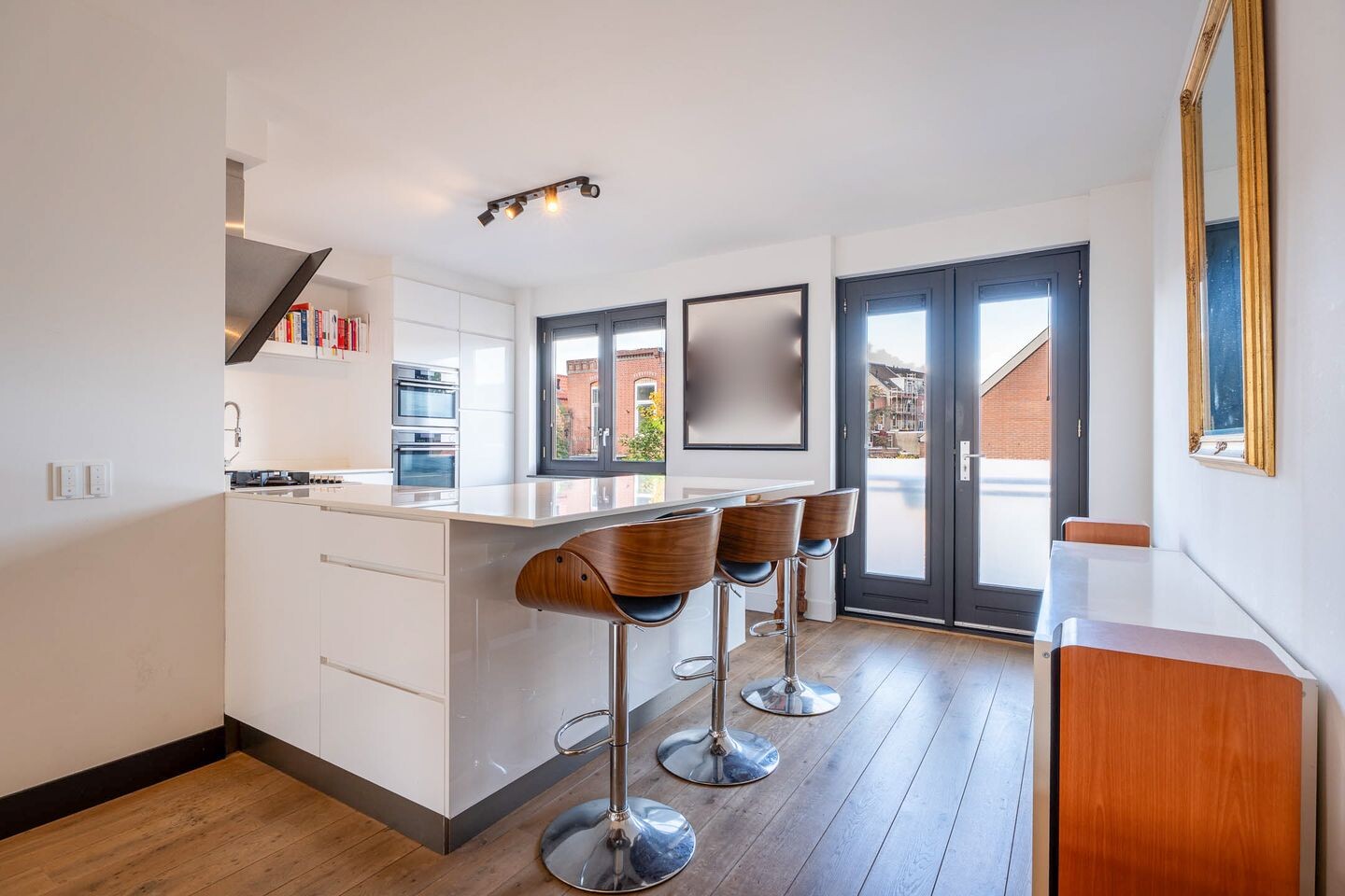 Tussenwoning te koop: Kalishoek 26, Breda