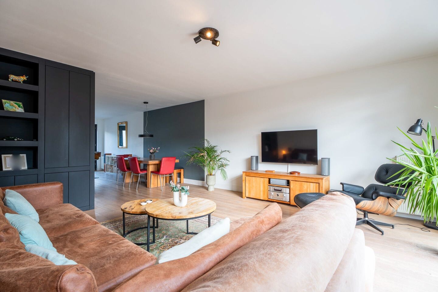 Tussenwoning te koop: Kalishoek 26, Breda