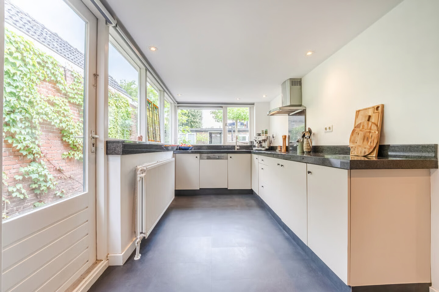 Hoekwoning te koop: Prins Hendrikstraat 92, Breda
