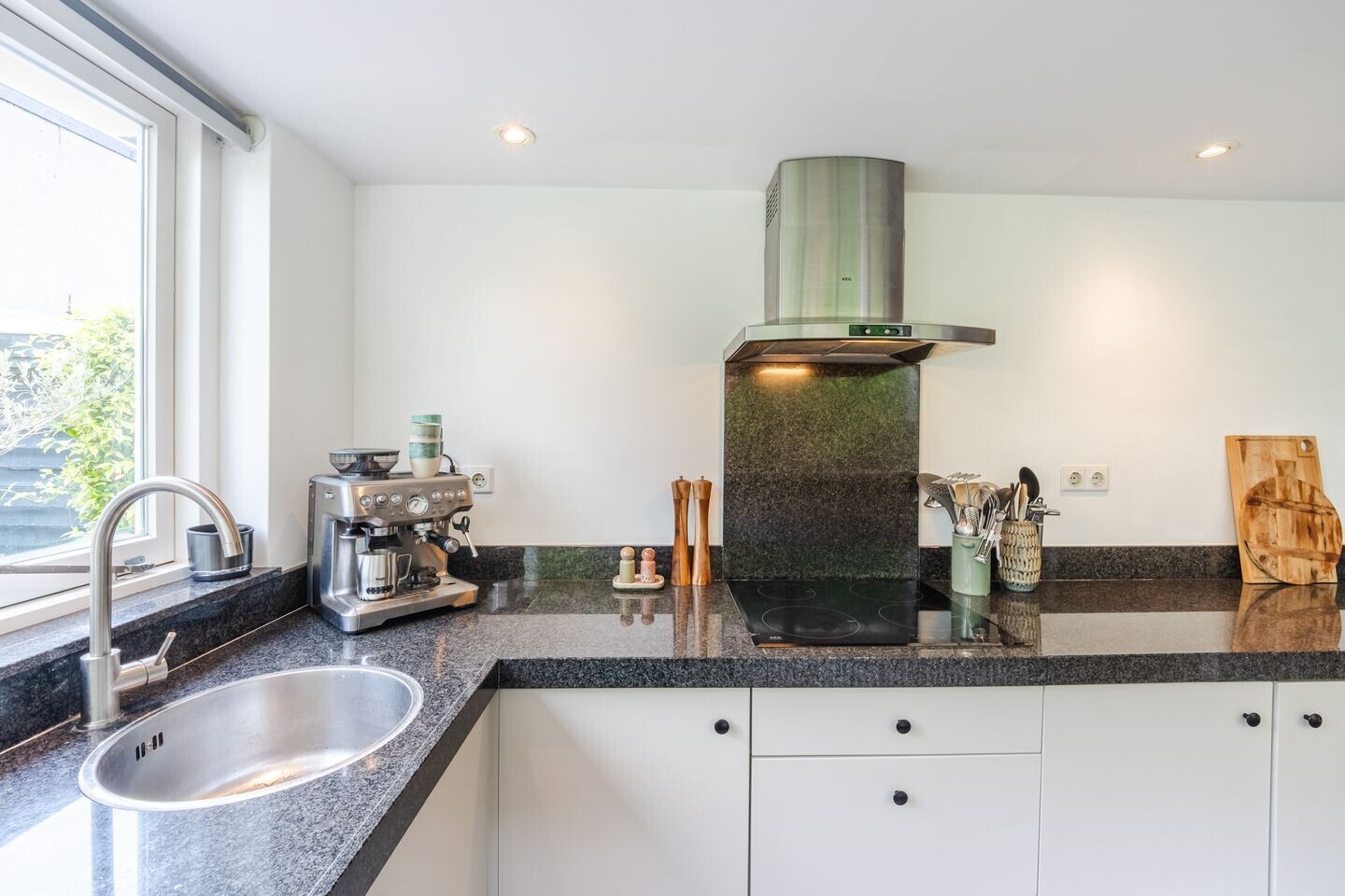 Hoekwoning te koop: Prins Hendrikstraat 92, Breda
