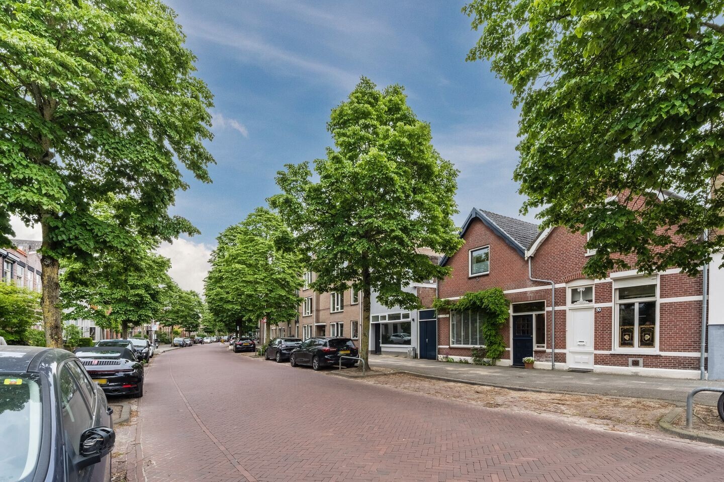 Hoekwoning te koop: Prins Hendrikstraat 92, Breda