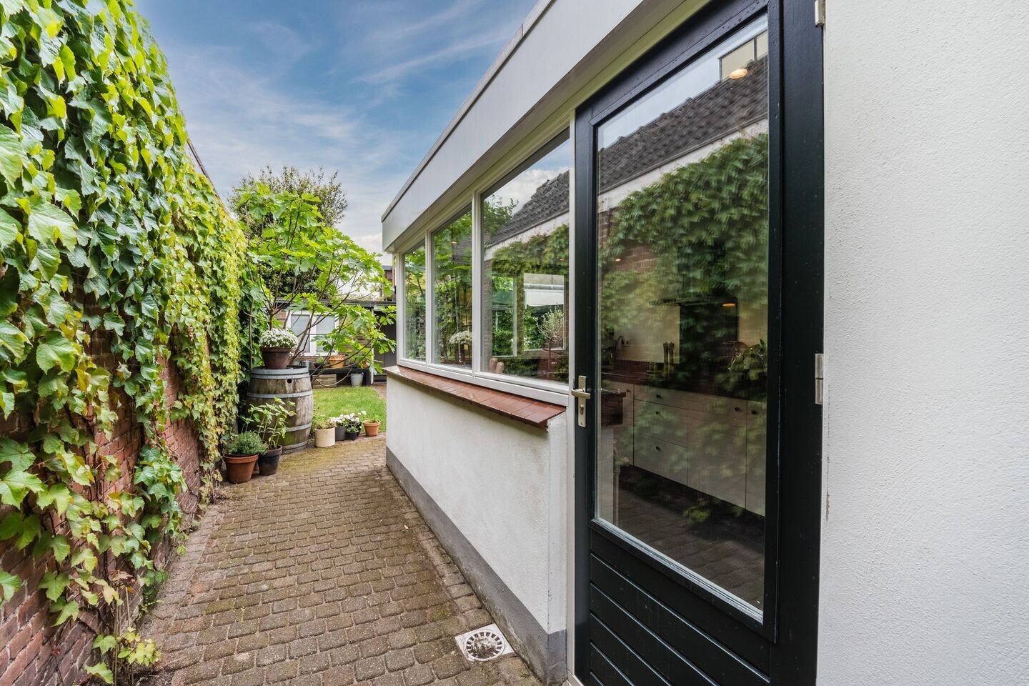 Hoekwoning te koop: Prins Hendrikstraat 92, Breda