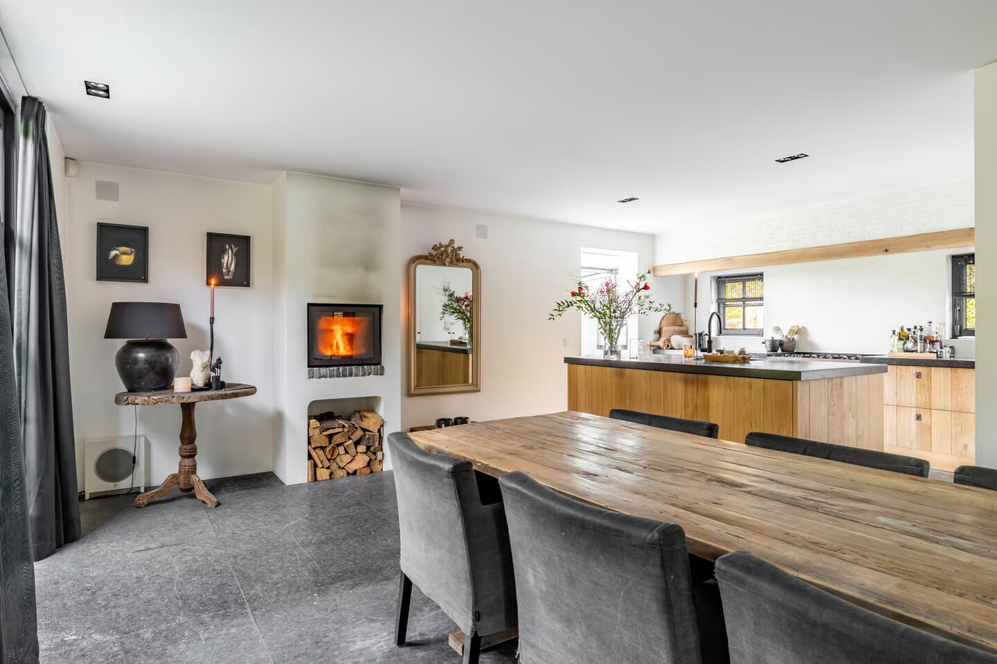 Vrijstaande woning te koop: Overaseweg 230, Breda