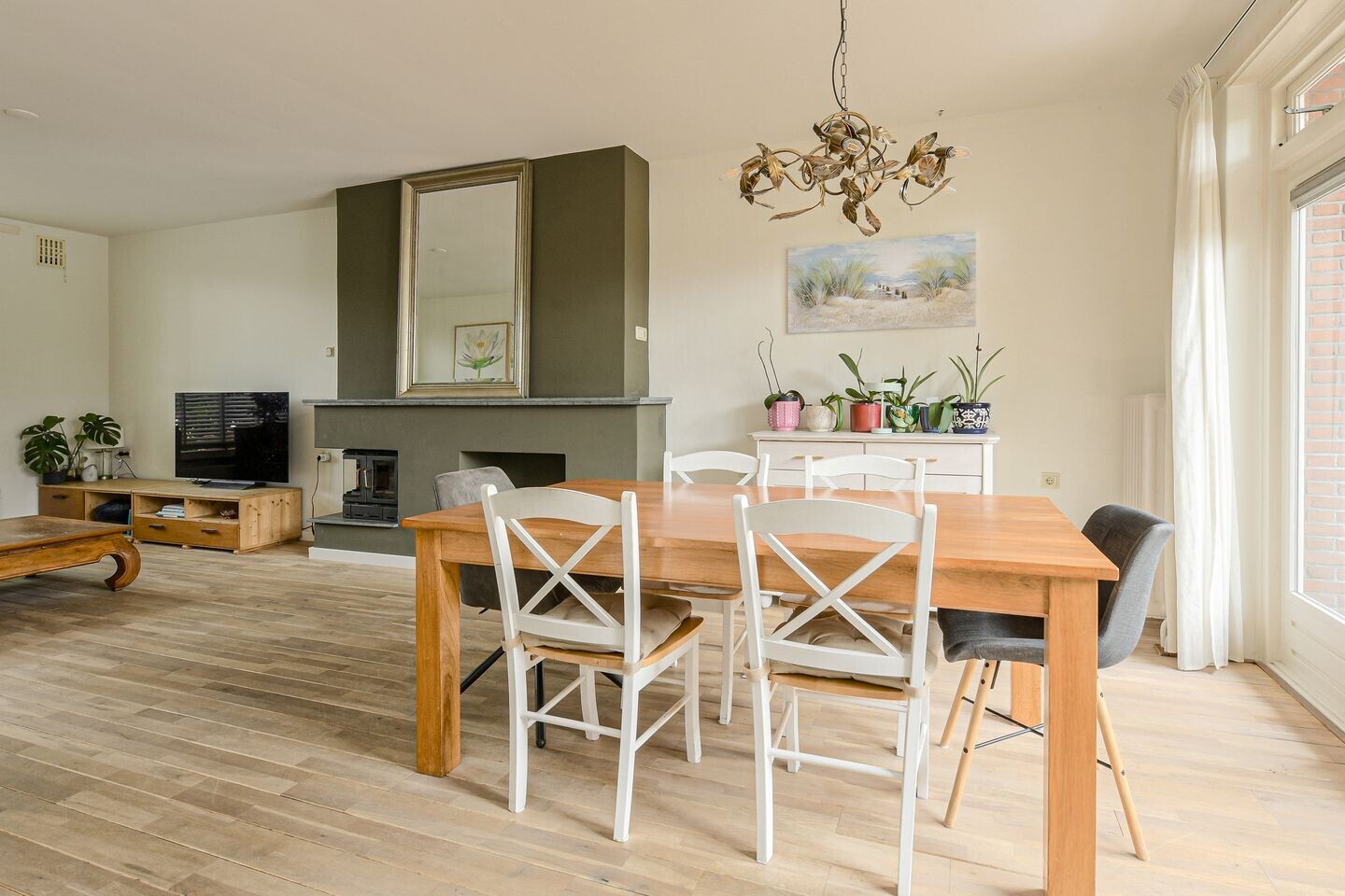Tussenwoning te koop: Chopinstraat 29, Breda