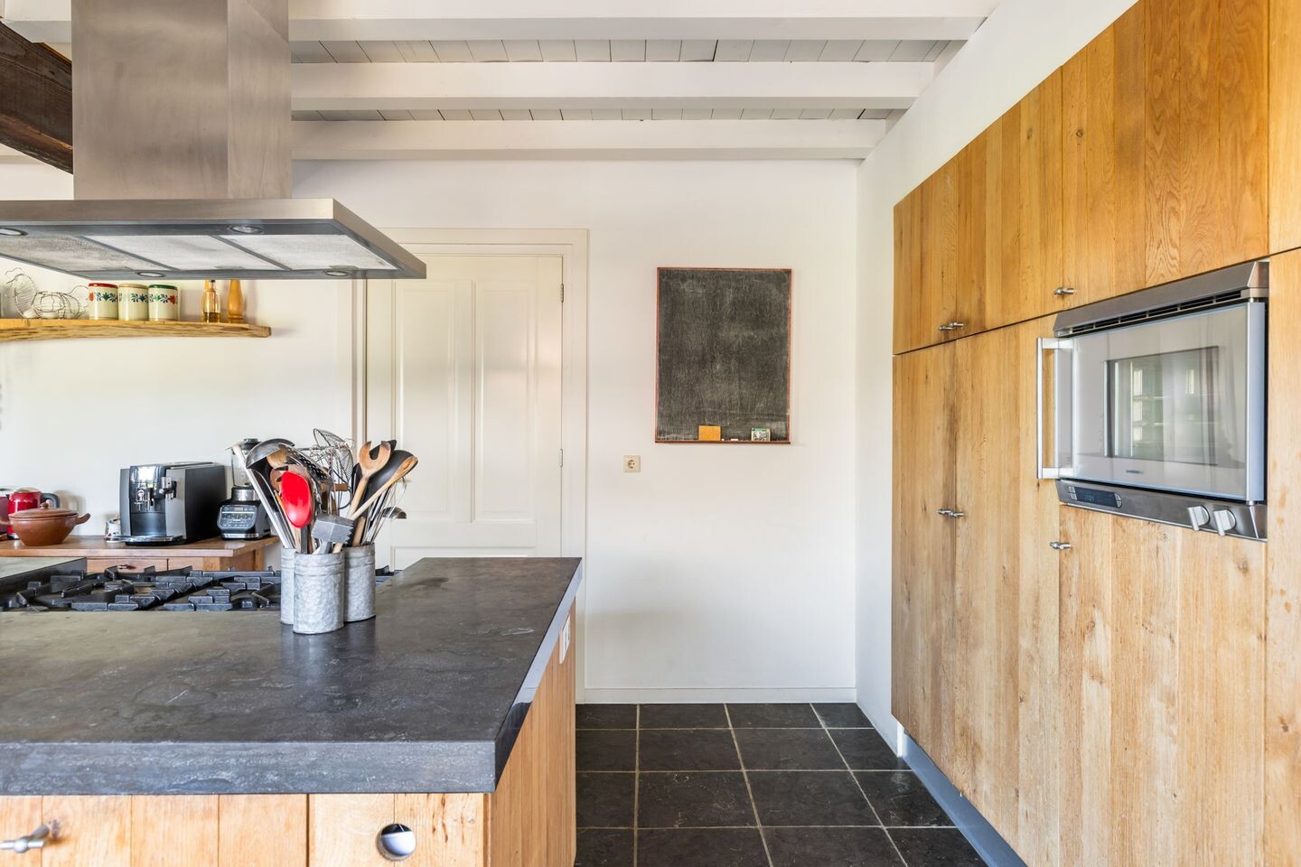 Appartement te koop: Raamschoorseweg 30A, Breda