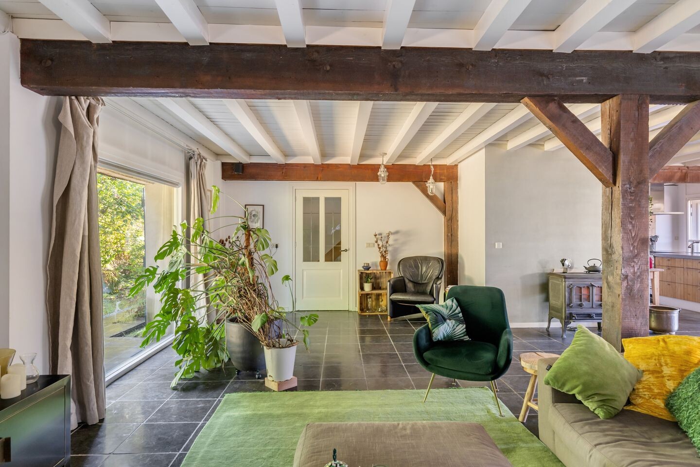 Appartement te koop: Raamschoorseweg 30A, Breda