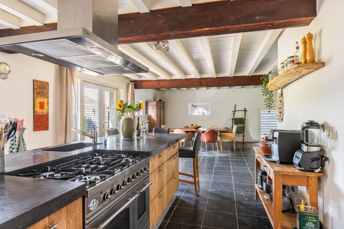 Appartement te koop: Raamschoorseweg 30A, Breda