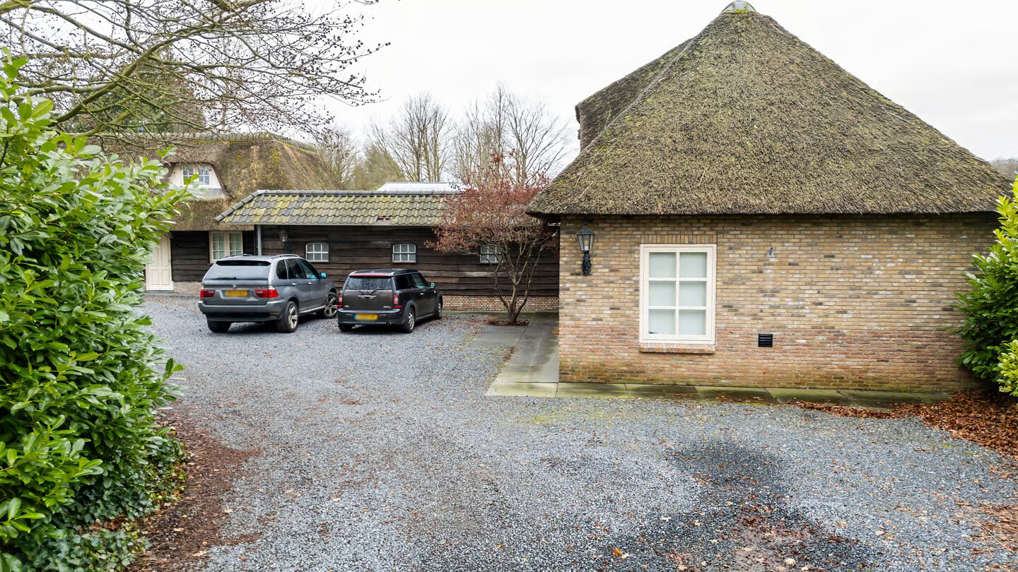 Vrijstaande woning te koop: Vaareindseweg 65, Breda