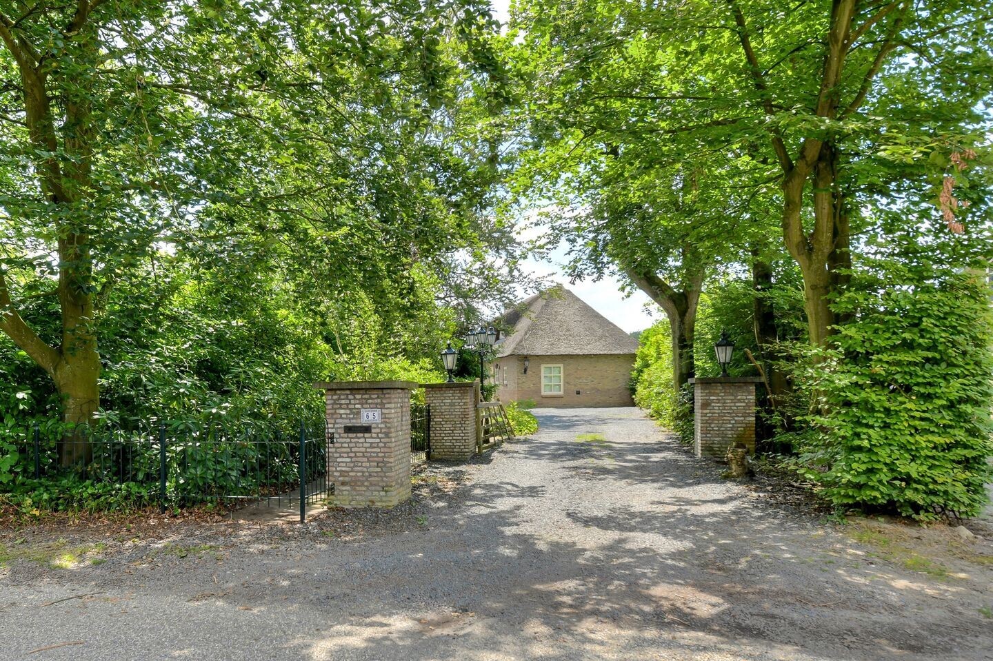 Vrijstaande woning te koop: Vaareindseweg 65, Breda