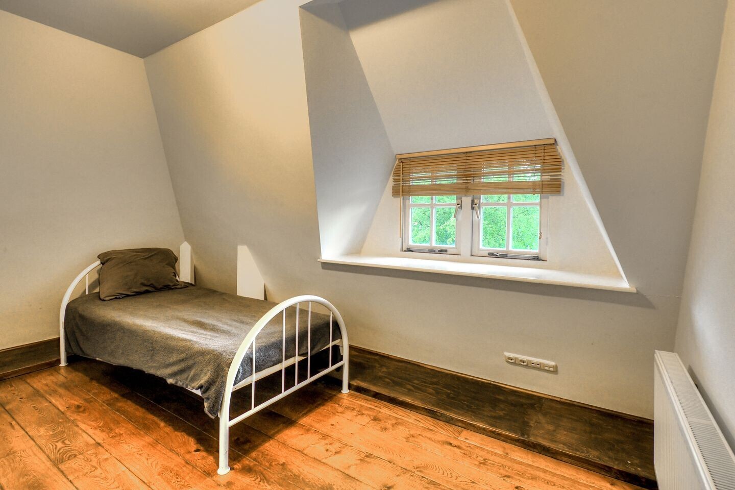Vrijstaande woning te koop: Vaareindseweg 65, Breda
