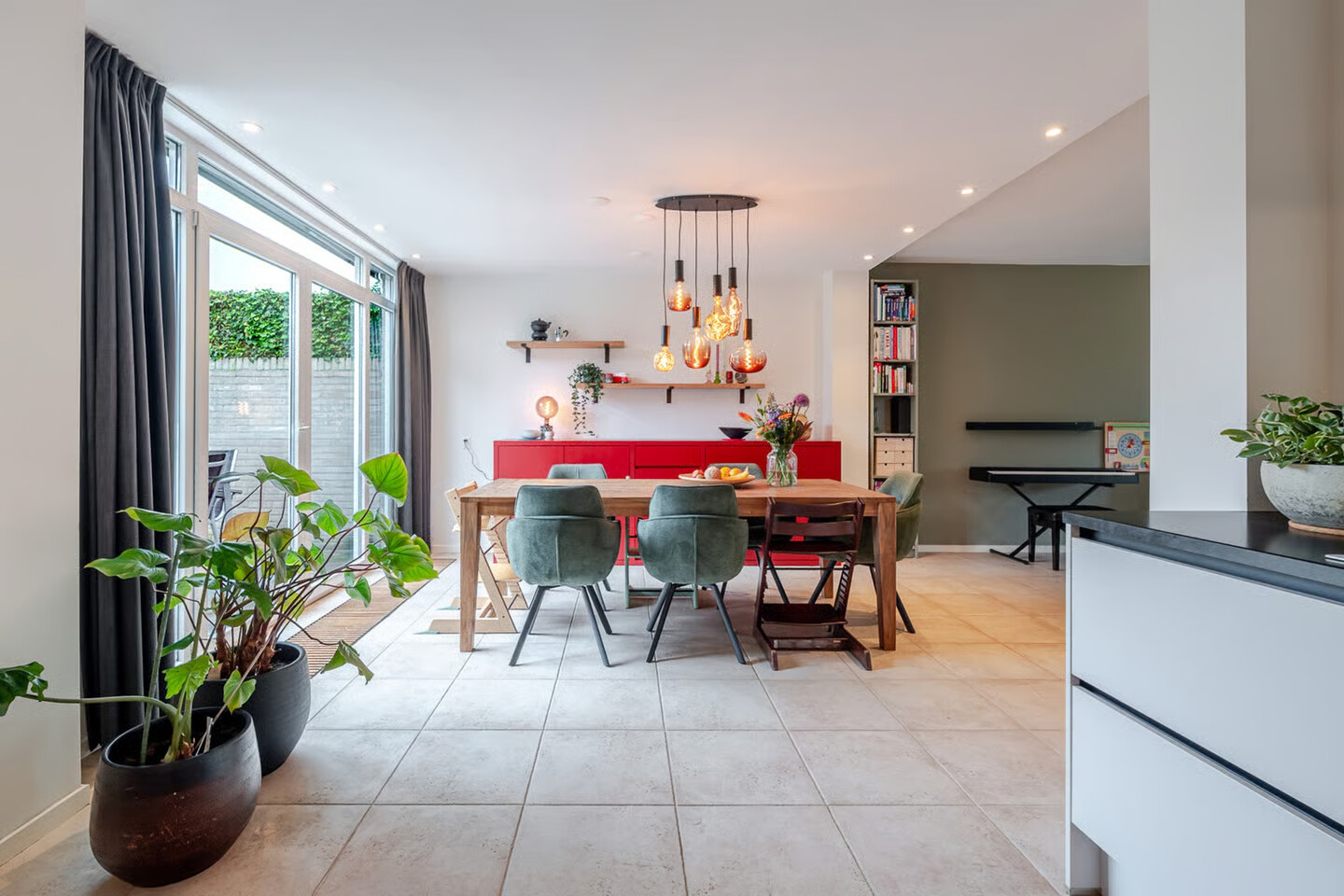 Hoekwoning te koop: Molenstraat 1, Prinsenbeek